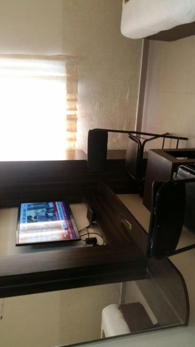 Hotel Cg Plaza Ahmedabad Esterno foto